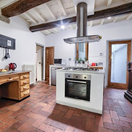 Apartment Lacosta Near Ponte Vecchio Флоренция Экстерьер фото