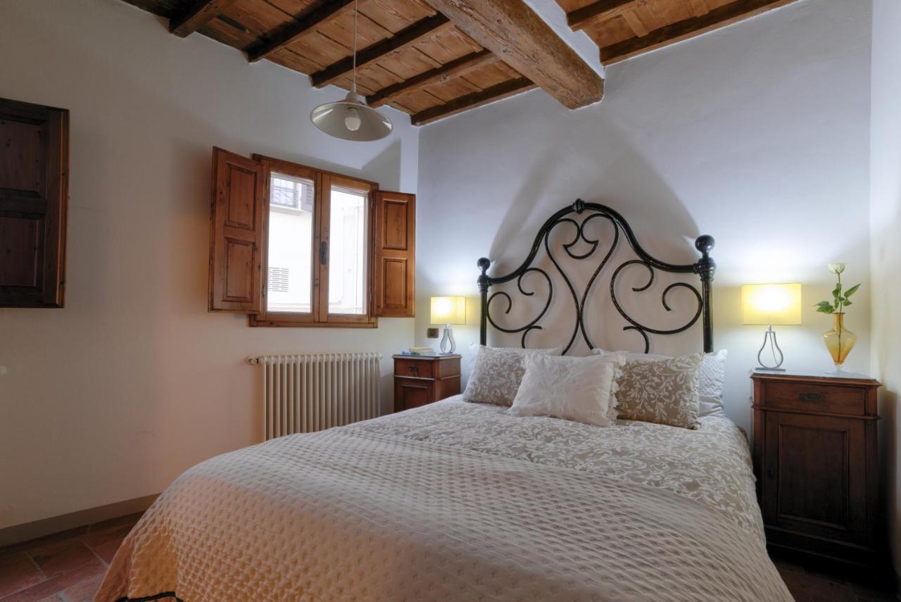 Apartment Lacosta Near Ponte Vecchio Флоренция Экстерьер фото