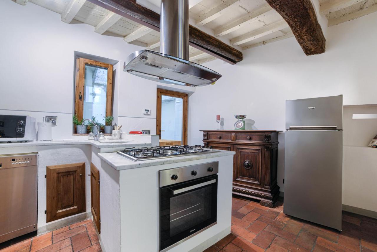 Apartment Lacosta Near Ponte Vecchio Флоренция Экстерьер фото